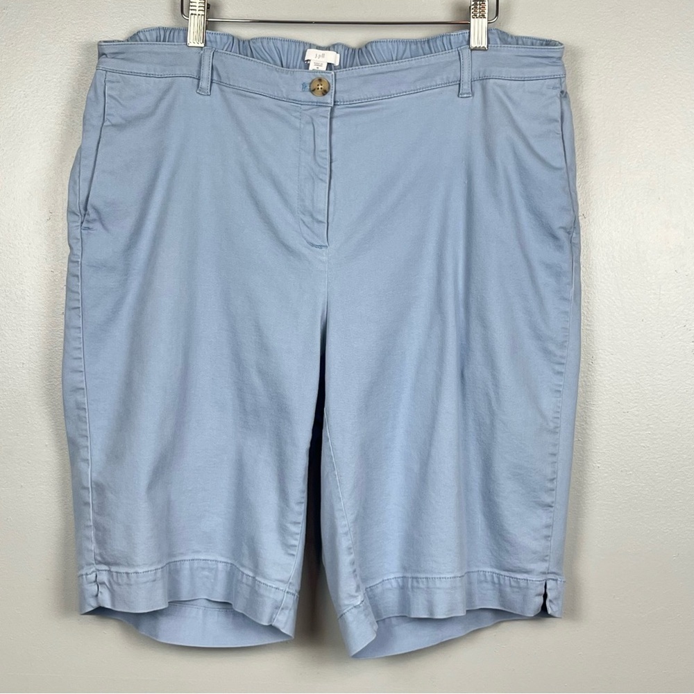 J.Jill blue modal Lyocell cotton spandex elastic waist Bermuda shorts, size 18.